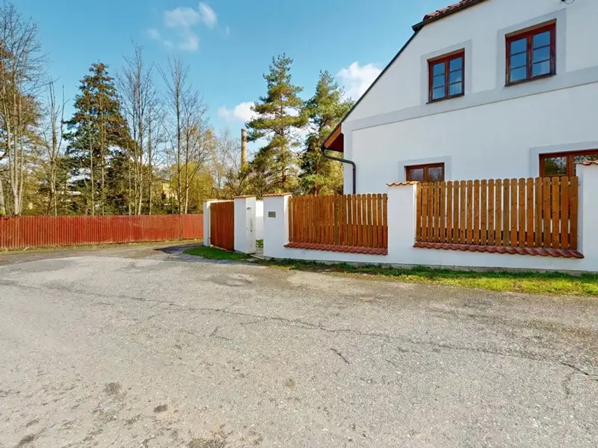 Dům 317 m²