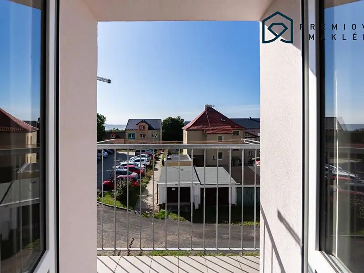 Novostavby 136, Lom – fotografie 4