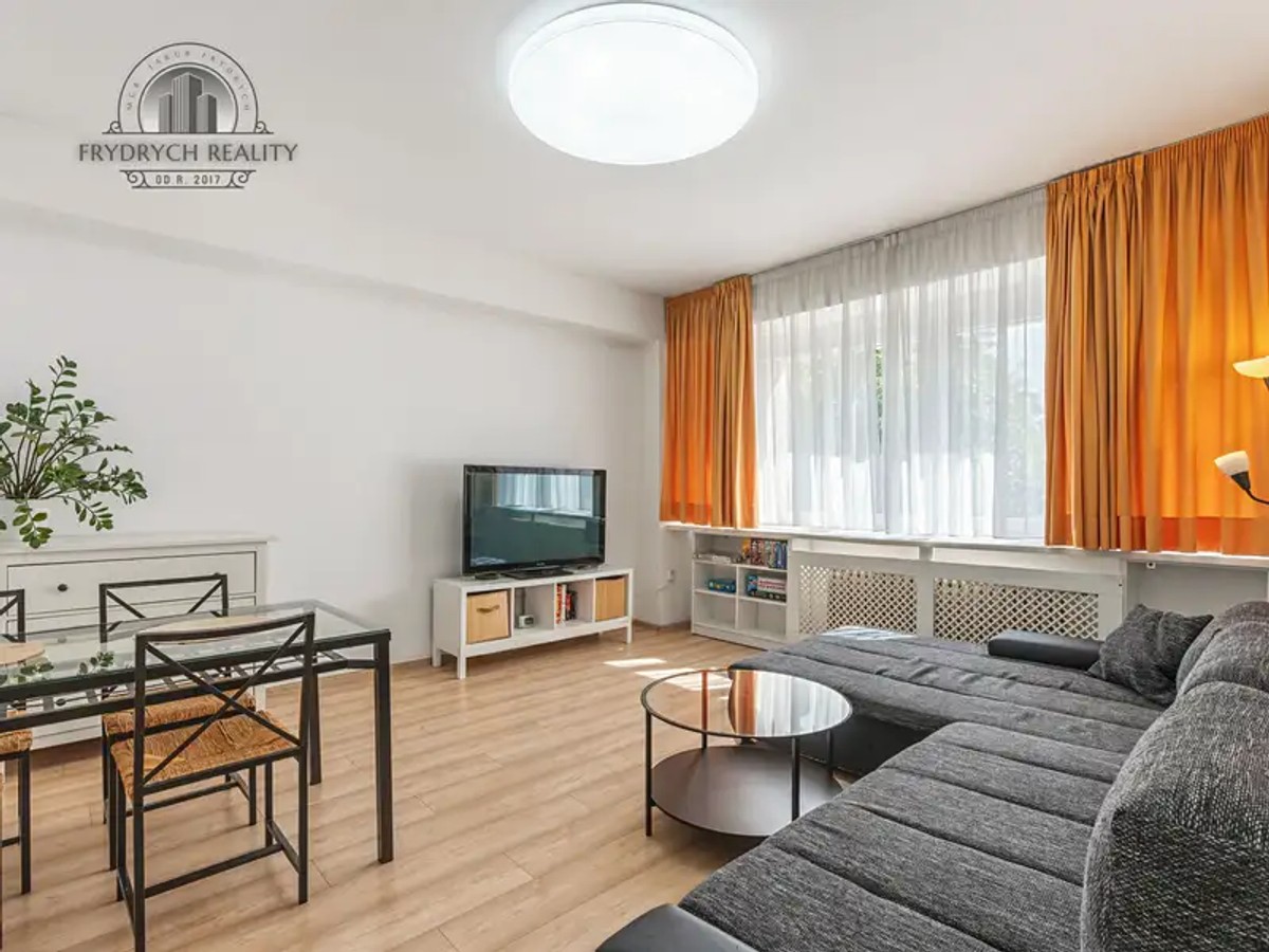 Kišiněvská 801, Praha