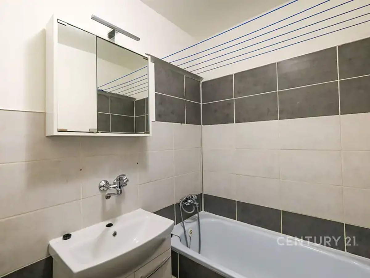 estate image