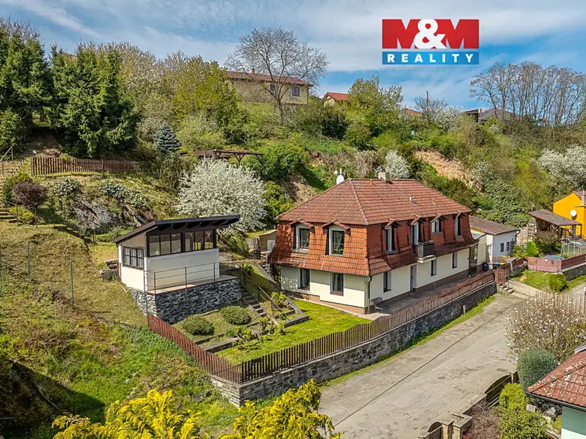 Prodej domu 136 m², pozemek 1962 m²