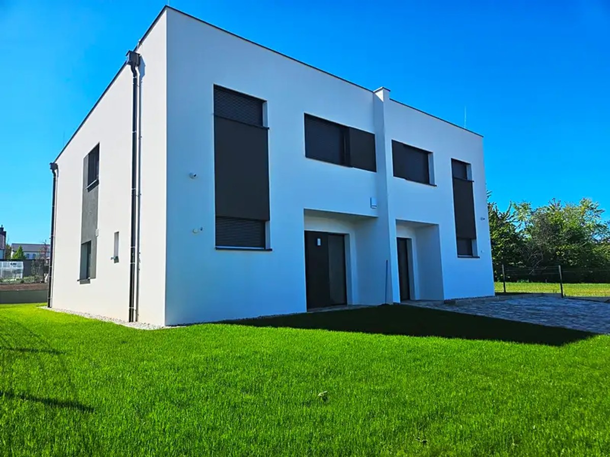 Prodej domu 279 m², pozemek 857 m²
