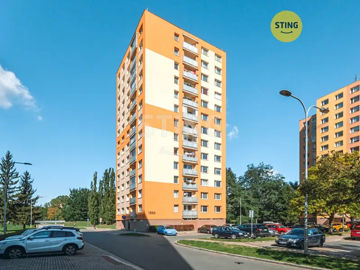 nábřeží Závodu míru, Pardubice