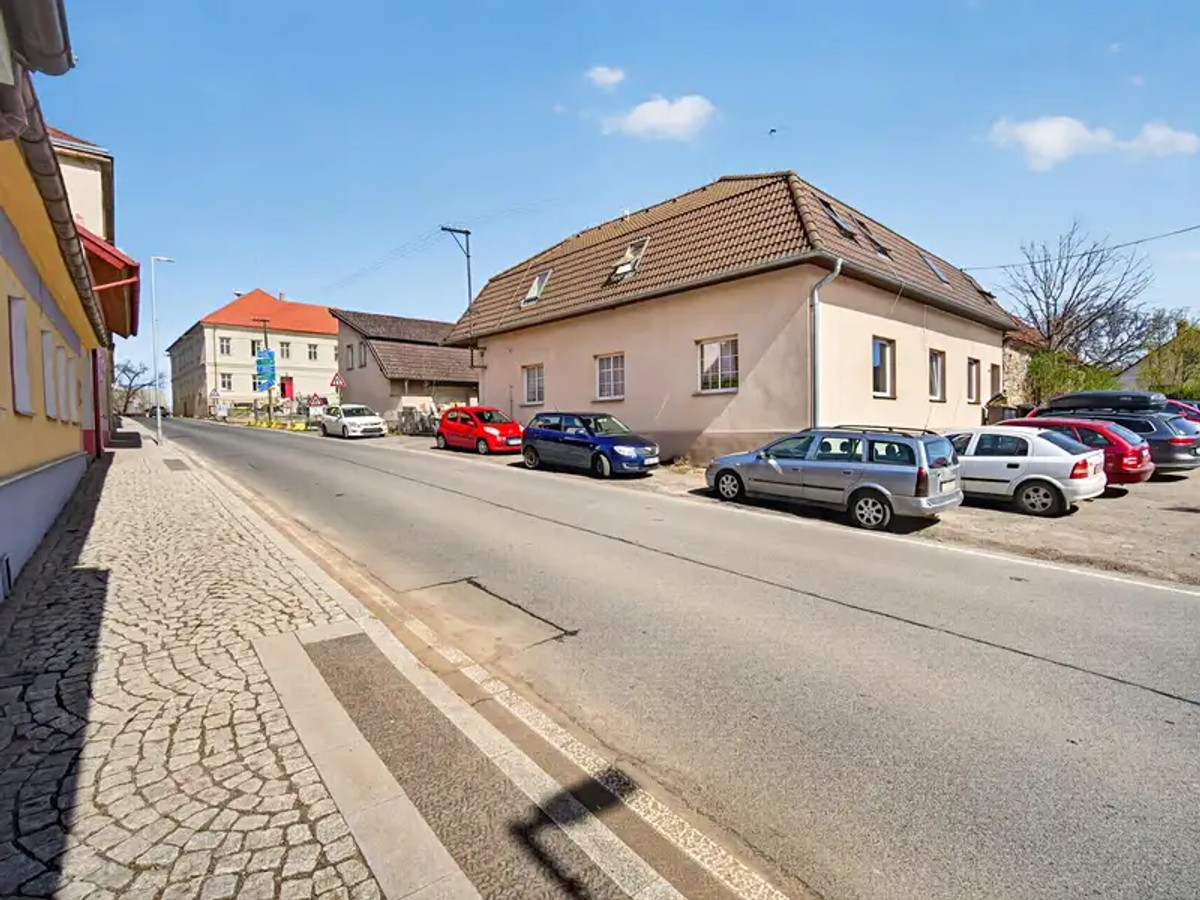 Dům 328 m²