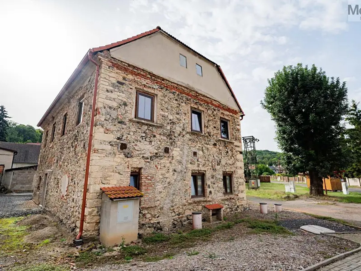 Lužice 19, Lužice – fotografie 5