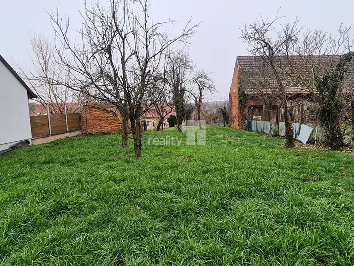 estate image