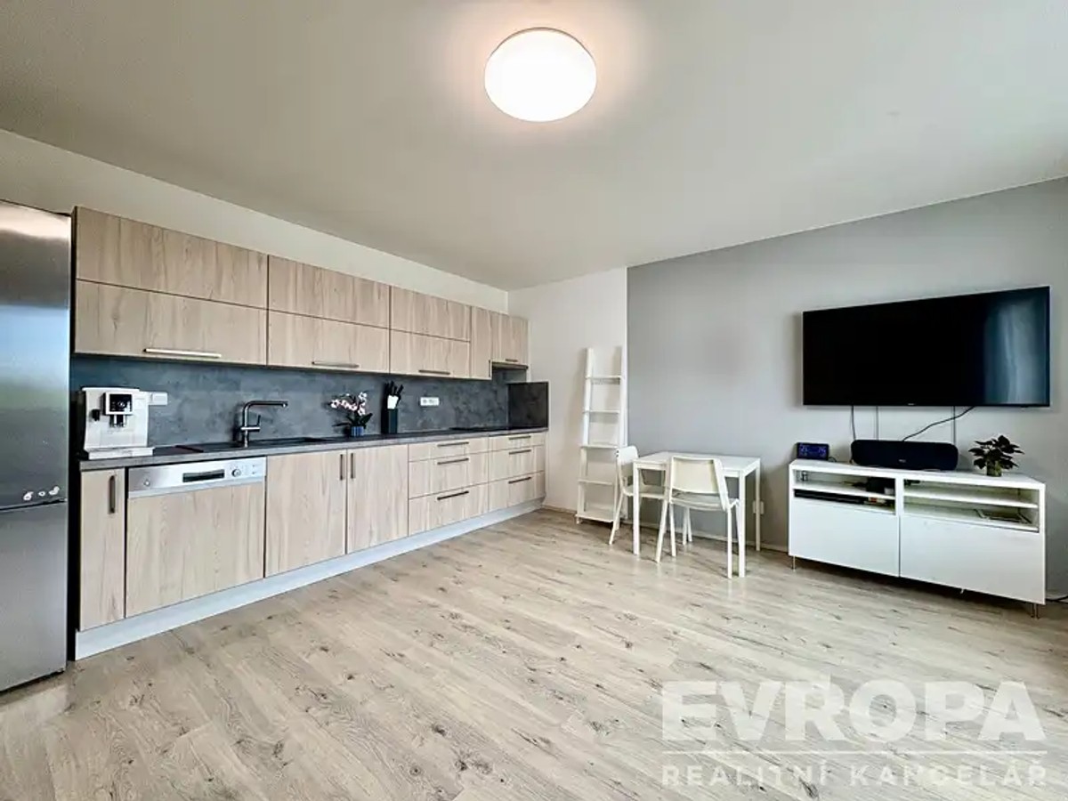 Byt 3+kk 71 m²