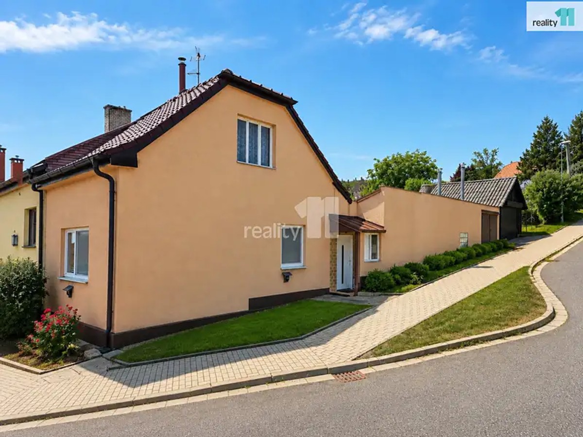 Tovární 1351, Uherský Brod