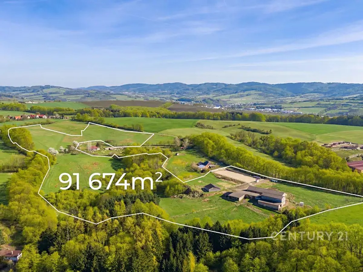Dům 1100 m²