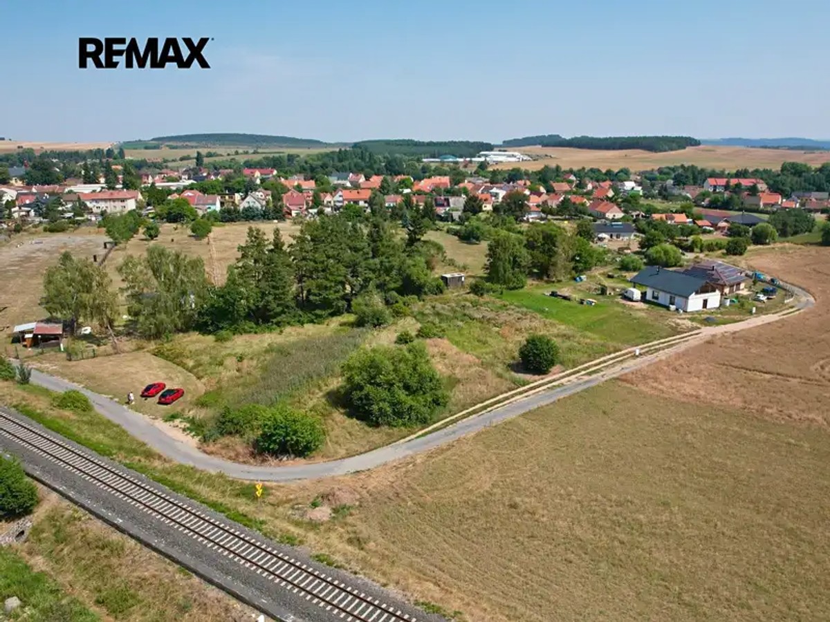Vroutek, okres Louny – fotografie 5