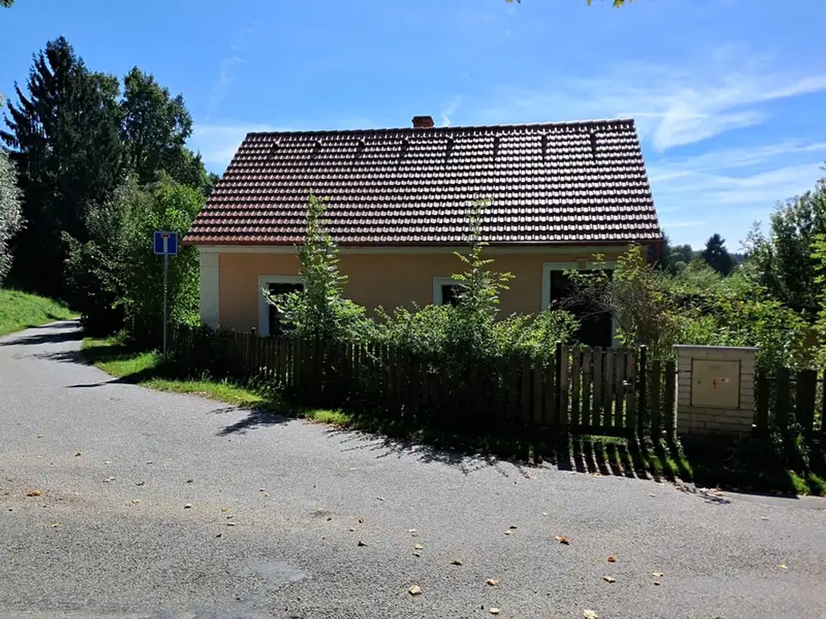 Benešov nad Černou, okres Český Krumlov – fotografie 2