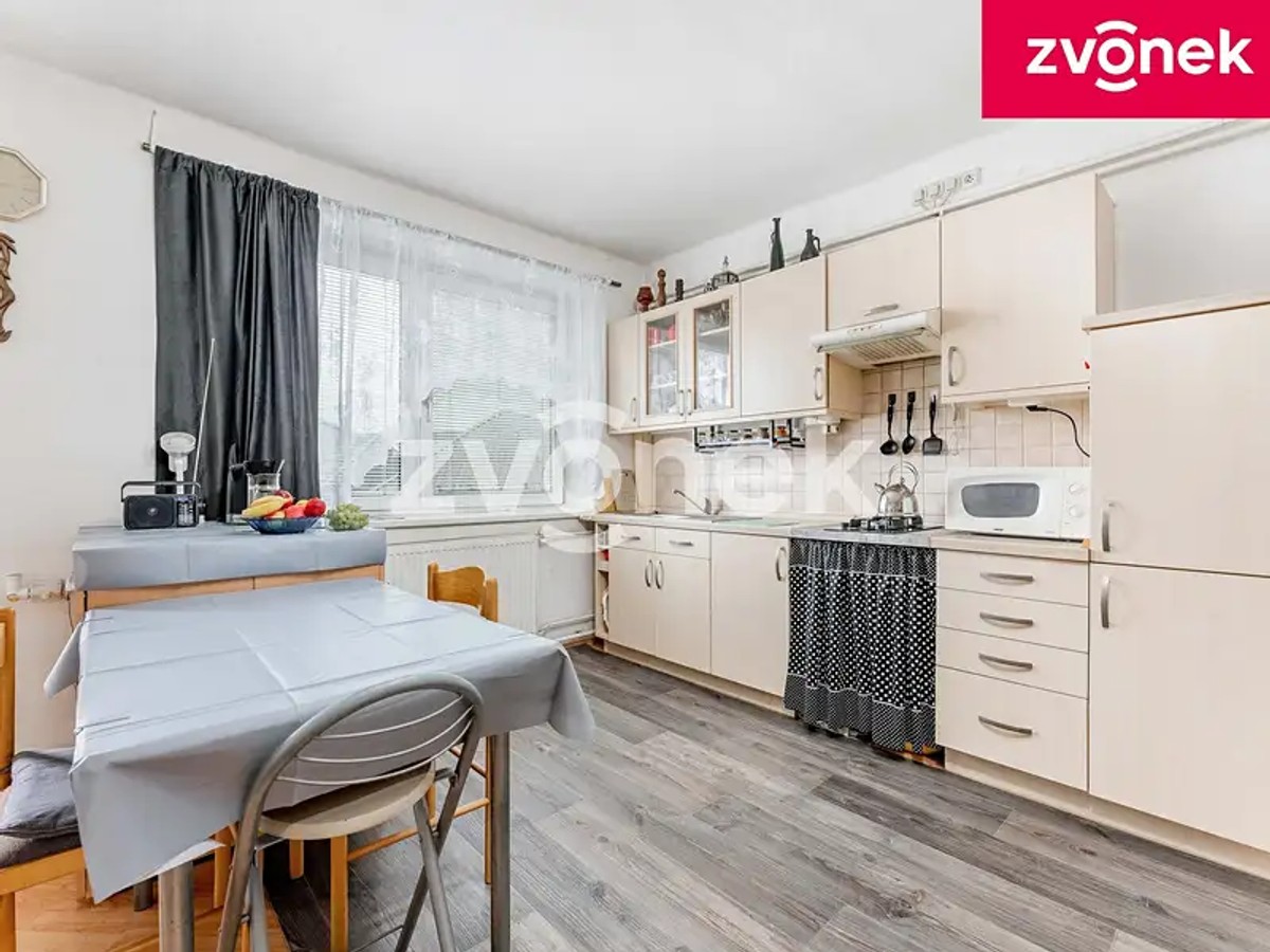 Břest 61, Břest – fotografie 2
