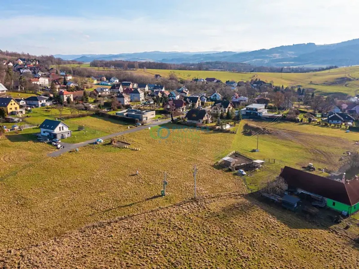 Stavební pozemek 1469 m²