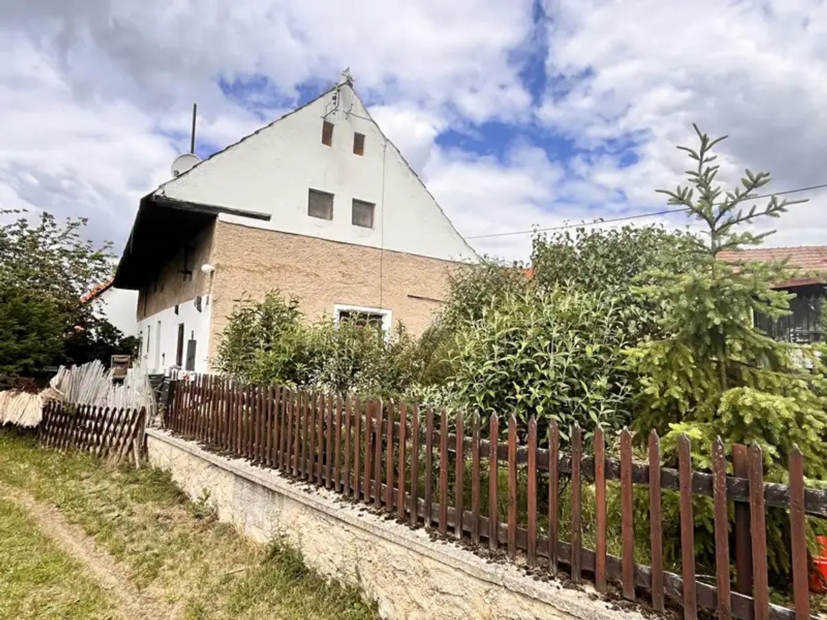 Dům 100&nbsp;m²