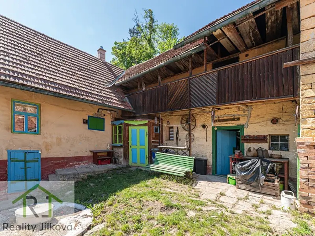 Javorník 60, Javorník – fotografie 2