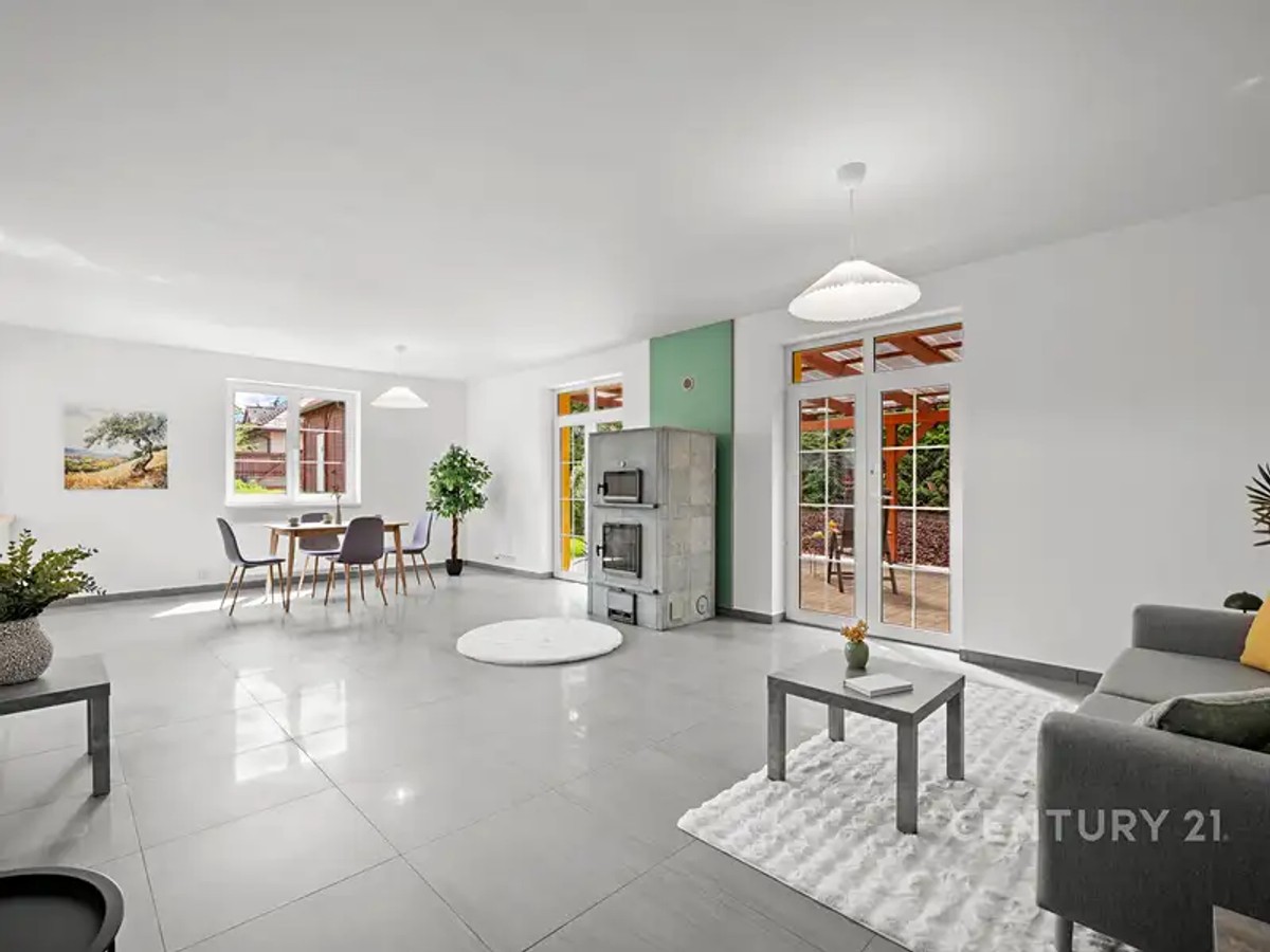 Duhová 433, Ohrobec – fotografie 4