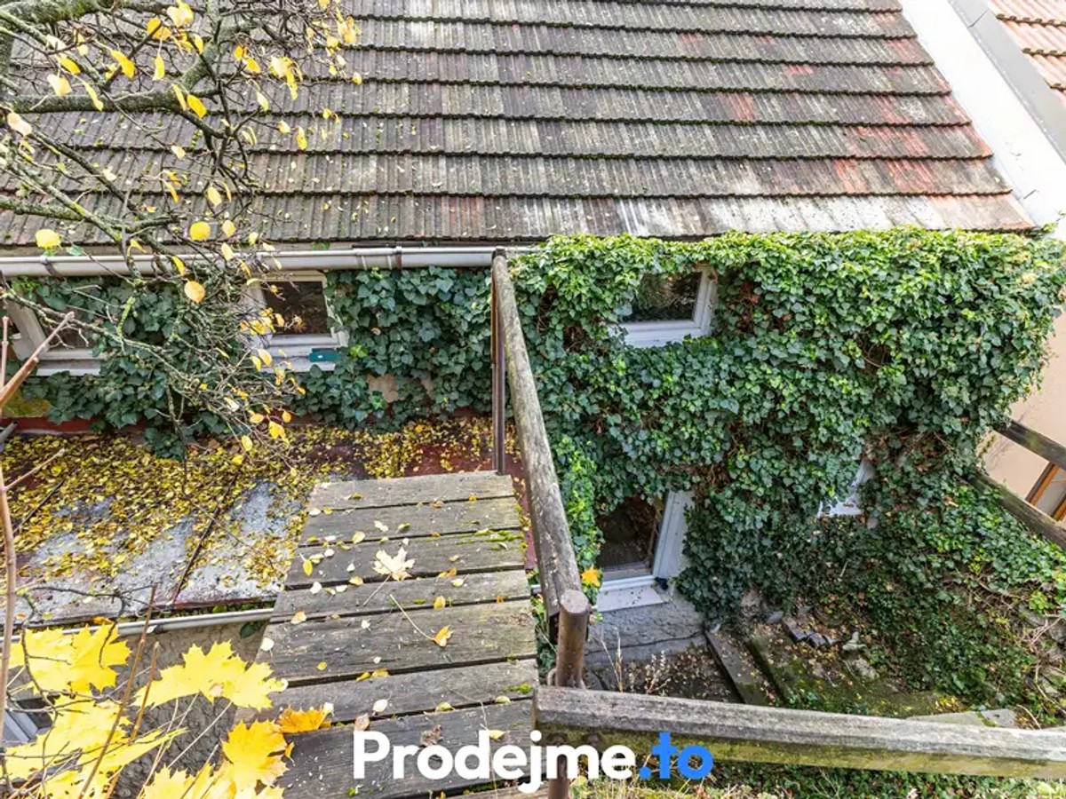 estate image