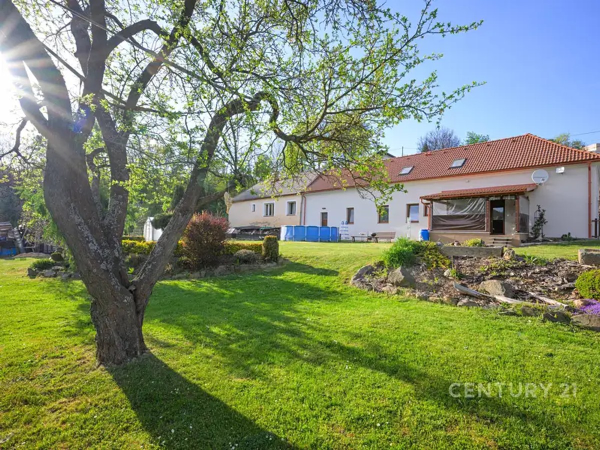 Prodej domu 180 m², pozemek 1679 m²