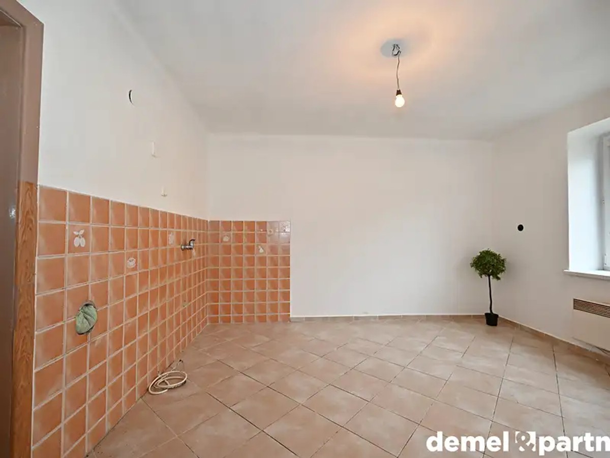 Byt 3+1 66 m²