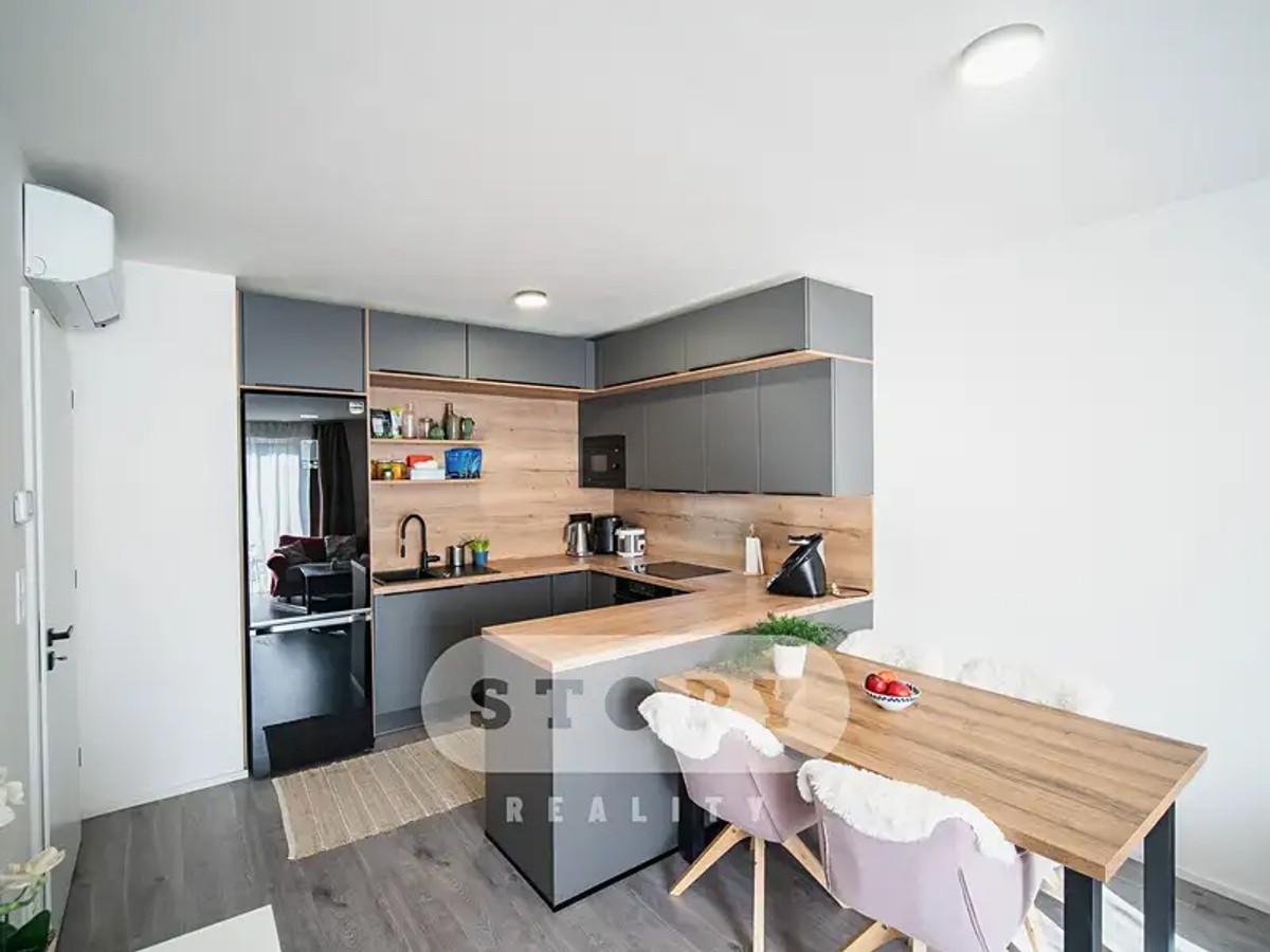 Byt 2+kk 53 m²
