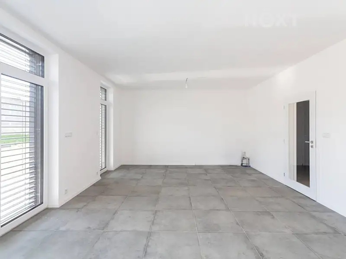 Strančice 1, Strančice – fotografie 4