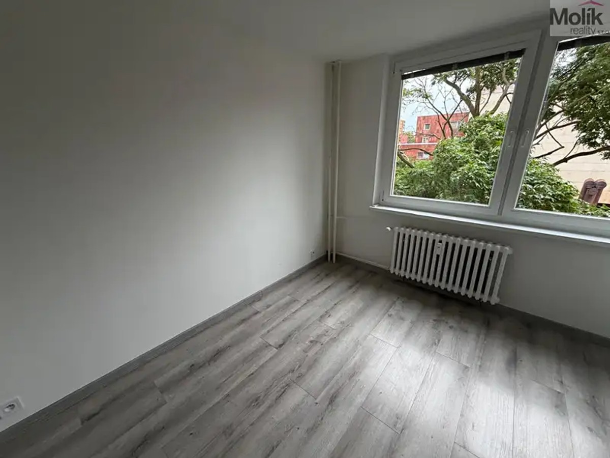 Kpt. Jaroše 91, Most – fotografie 5