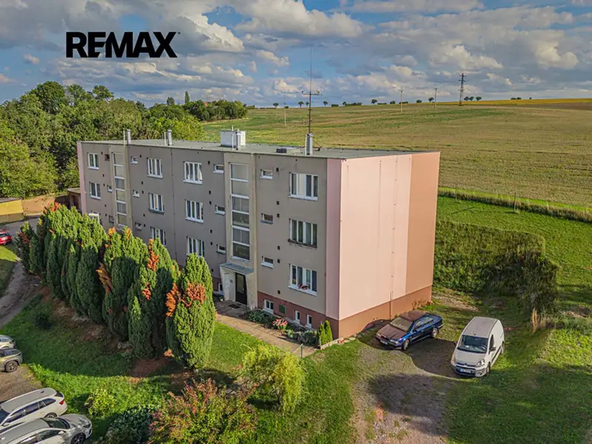 Zvoleněves 300, Zvoleněves
