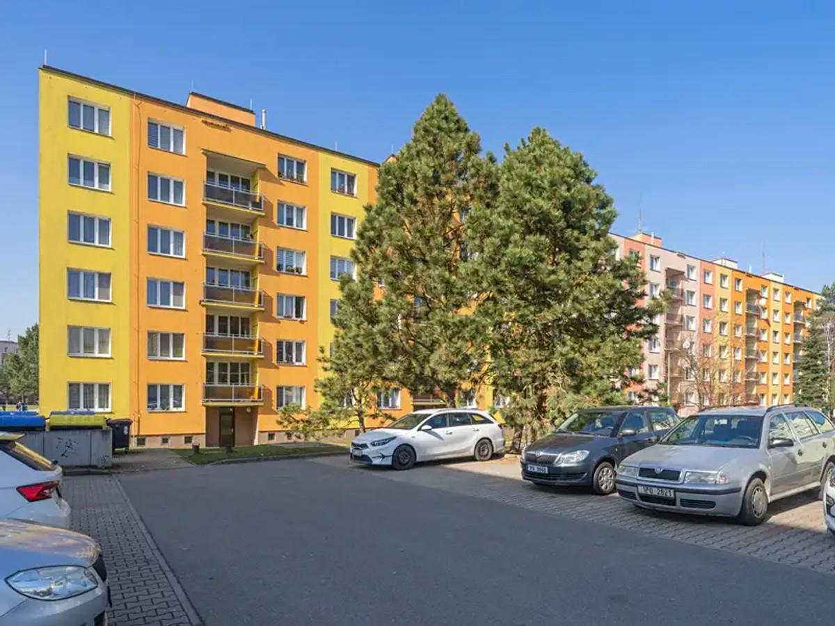 estate image