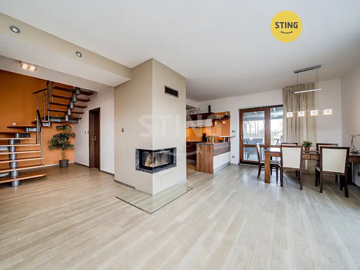 Prodej domu 209 m², pozemek 1744 m²