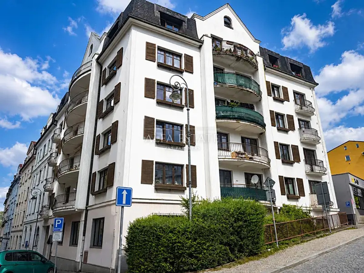 Raisova, Karlovy Vary