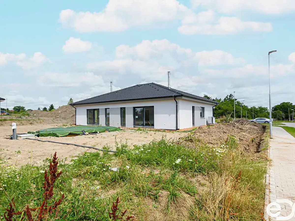 Dalovice, okres Mladá Boleslav – fotografie 3