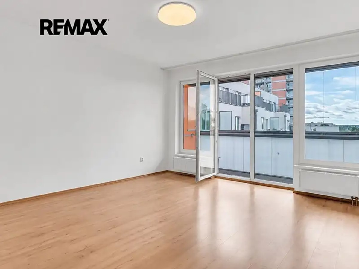 Názovská 3254, Praha – fotografie 3