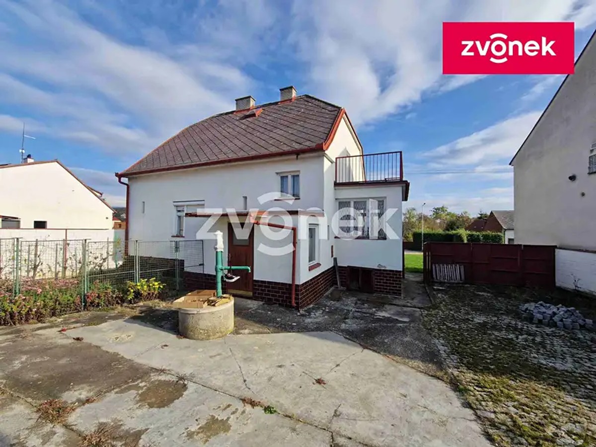 Břestek 102, Břestek – fotografie 2