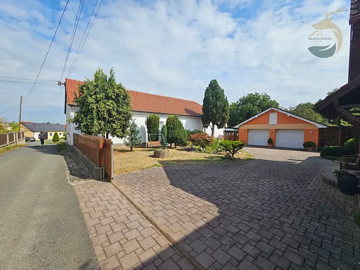 Buková 74, Buková – fotografie 4