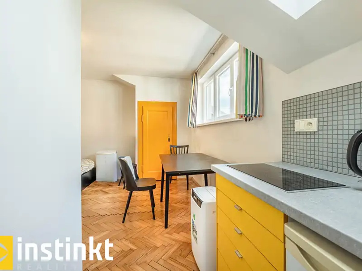 Voroněžská, Praha – fotografie 4