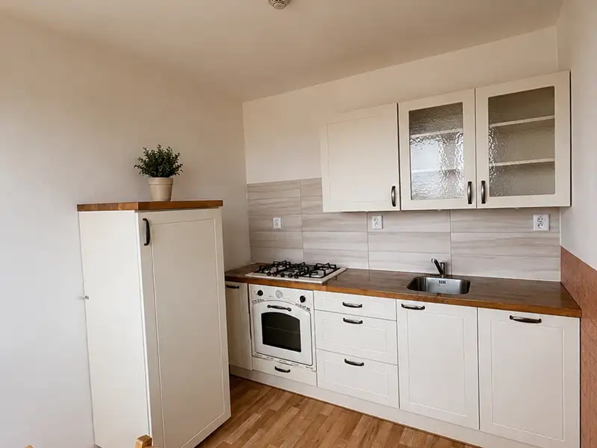 Uhelná 867, Hradec Králové – fotografie 3