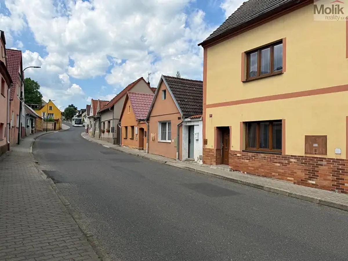 Loucká 27, Třebenice – fotografie 3