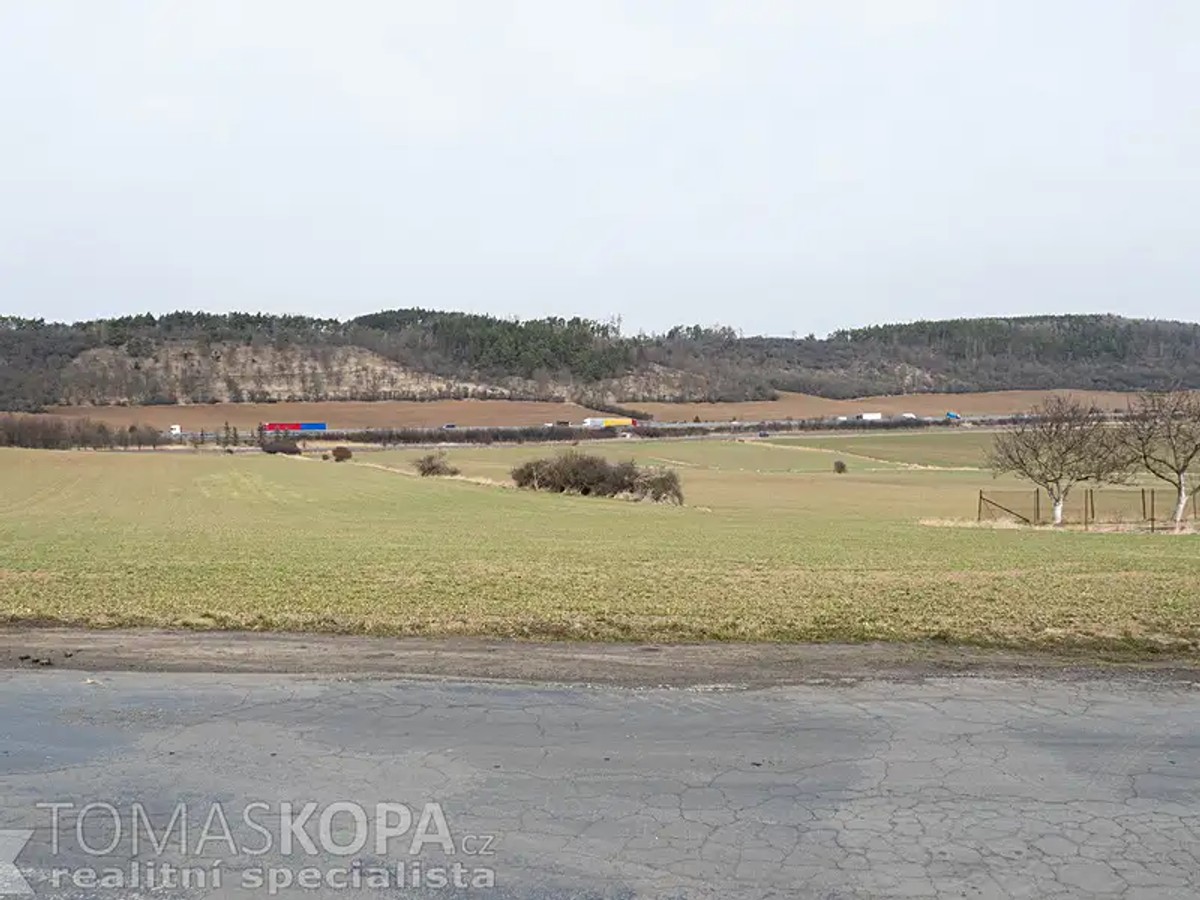Chlustina, okres Beroun – fotografie 5
