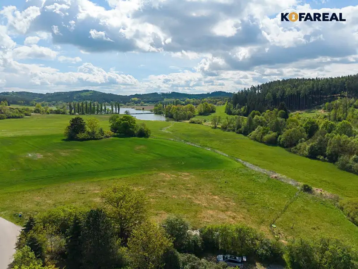Stavební pozemek 1170&nbsp;m²