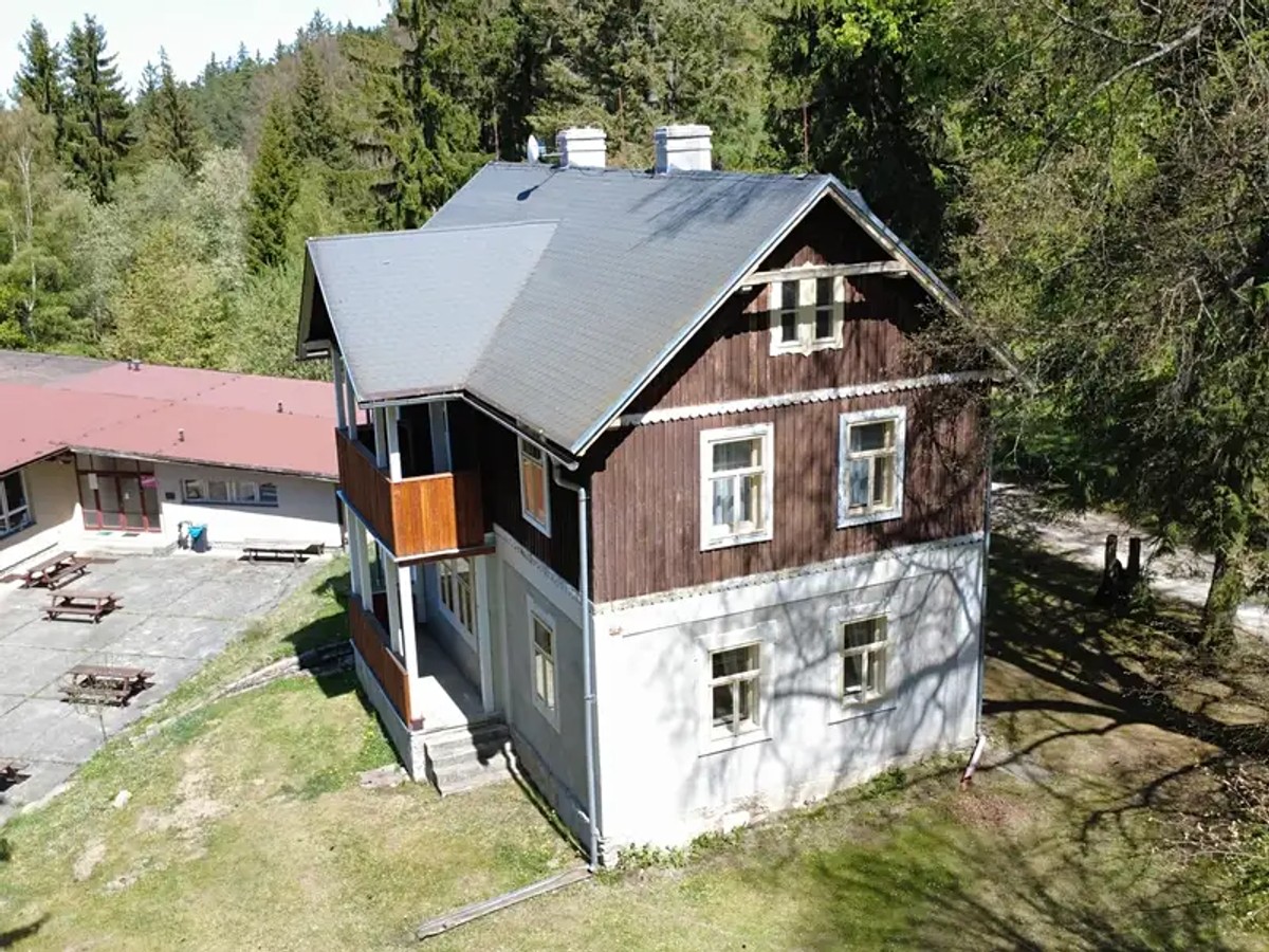 Hrádek 25, Hrádek – fotografie 2
