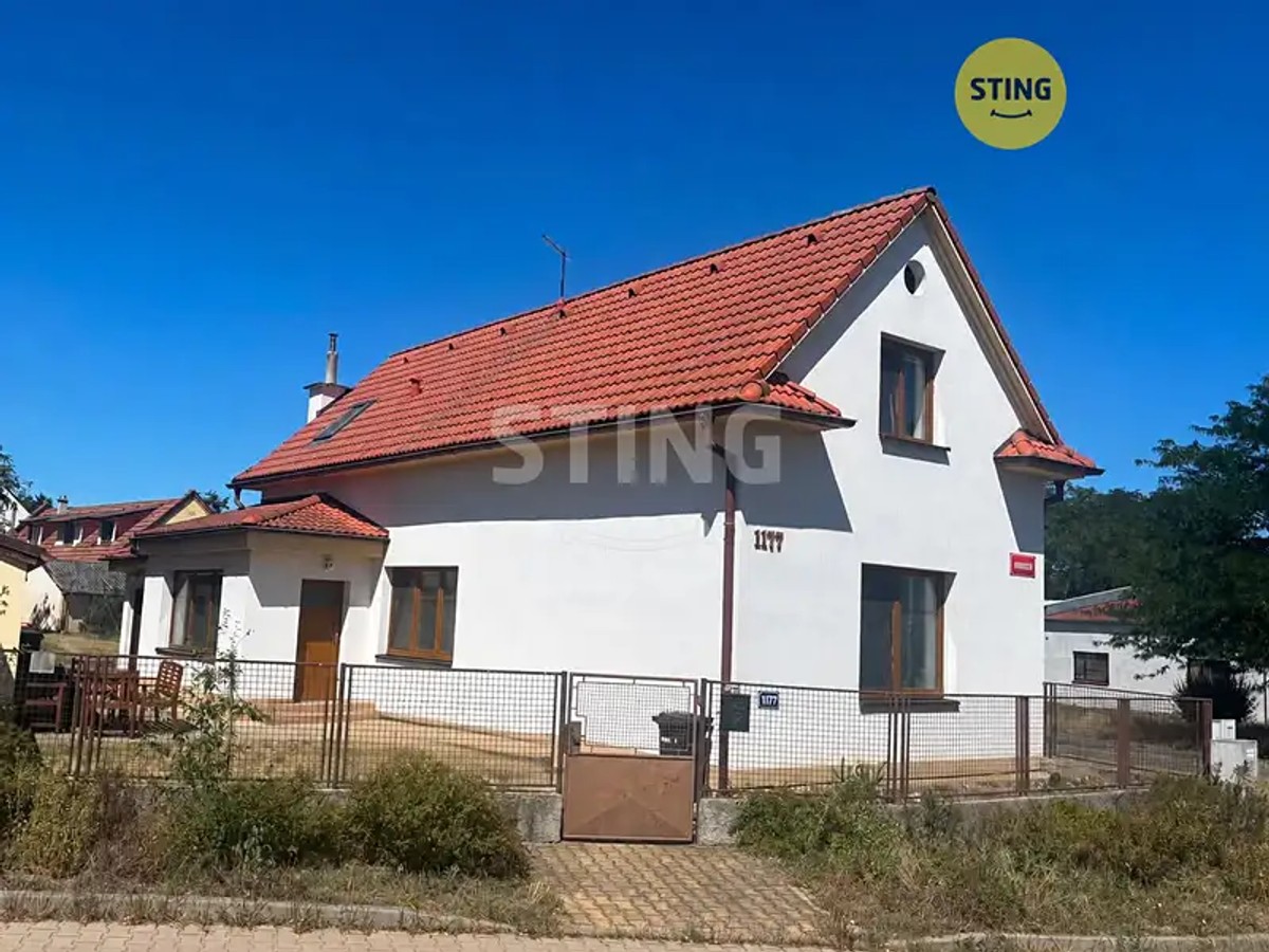 Hraniční, Mělník
