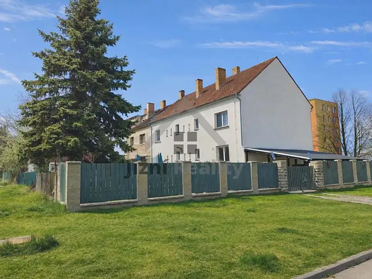 Komenského 483, České Velenice