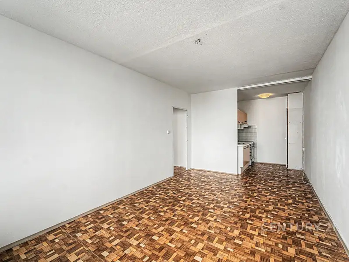 Kurčatovova 323, Praha – fotografie 3