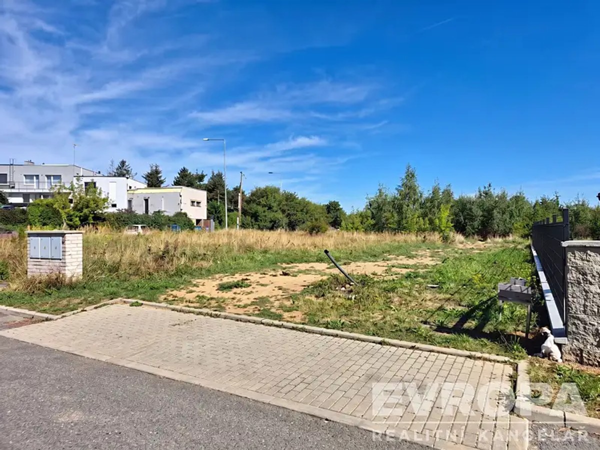 Stavební pozemek 724 m²