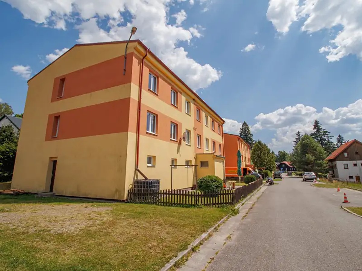 Srní 110, Srní – fotografie 2