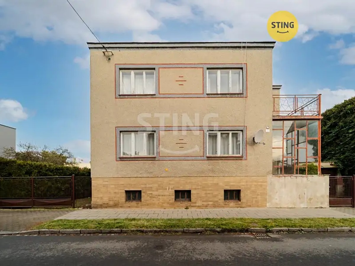 Polní 2364, Opava