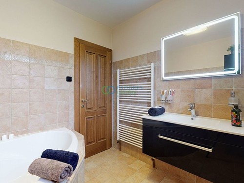 Prodaný dům 220 m², pozemek 977 m²