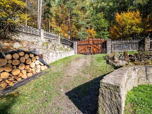 Prodaný dům 98 m², pozemek 4363 m²