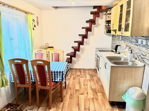 Prodaná chata 50 m², pozemek 406 m²