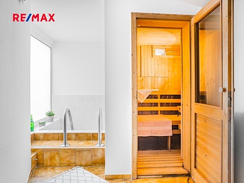 Prodaný dům 284 m², pozemek 721 m²